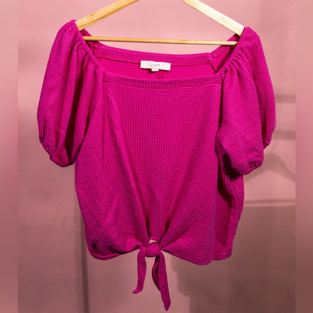 Loft Seersucker Tie Front Top